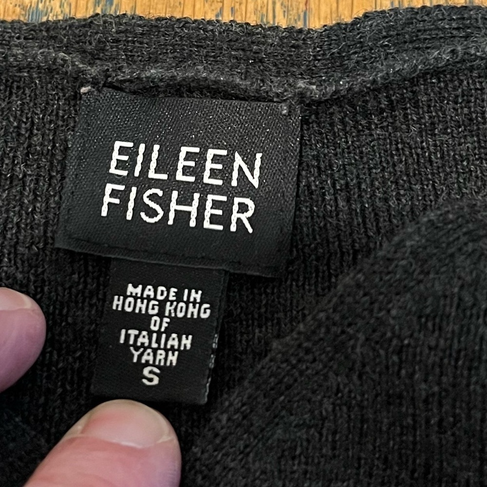 EILEEN FISHER Charcoal Merino Wool V-Neck Sweater – Size S - Picture 2 of 11